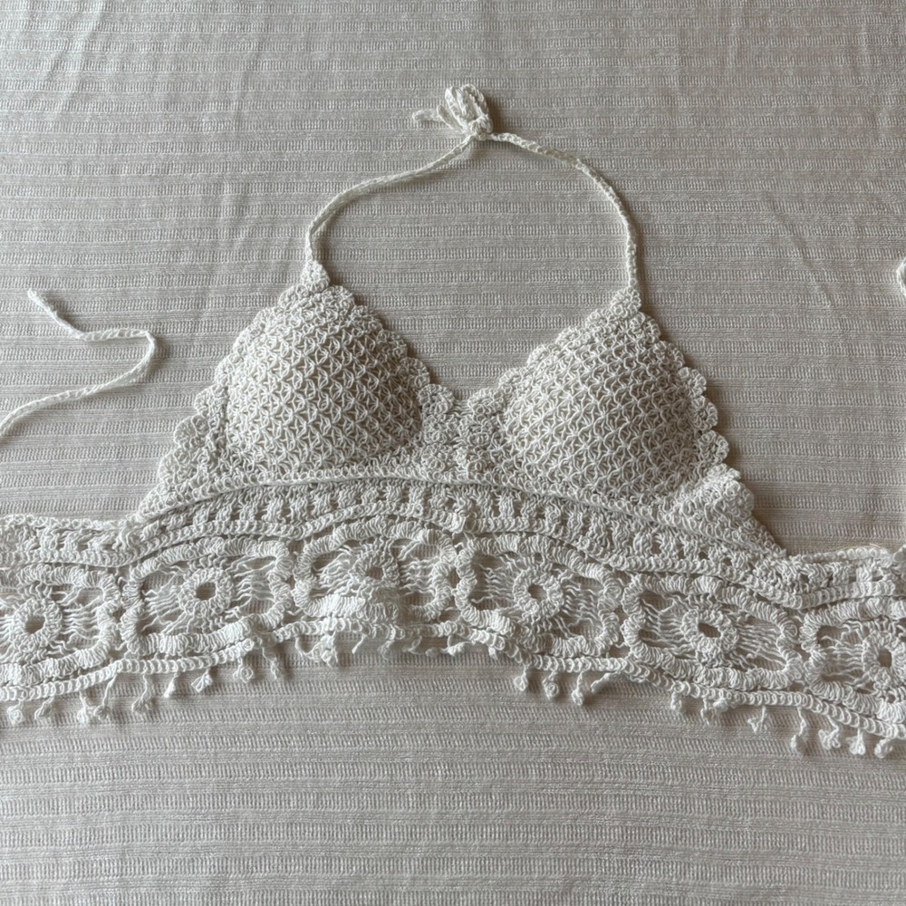 Adora White Crochet Halter Top Boho Festival Cropped Tassel Bralette Womens L